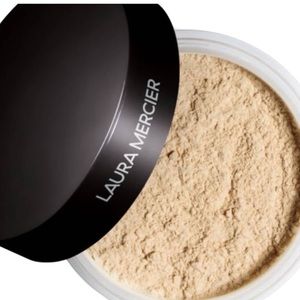 Back On DEMAND!Hollywood Cult Laura MercierTranslucent Loose Setting Translucent